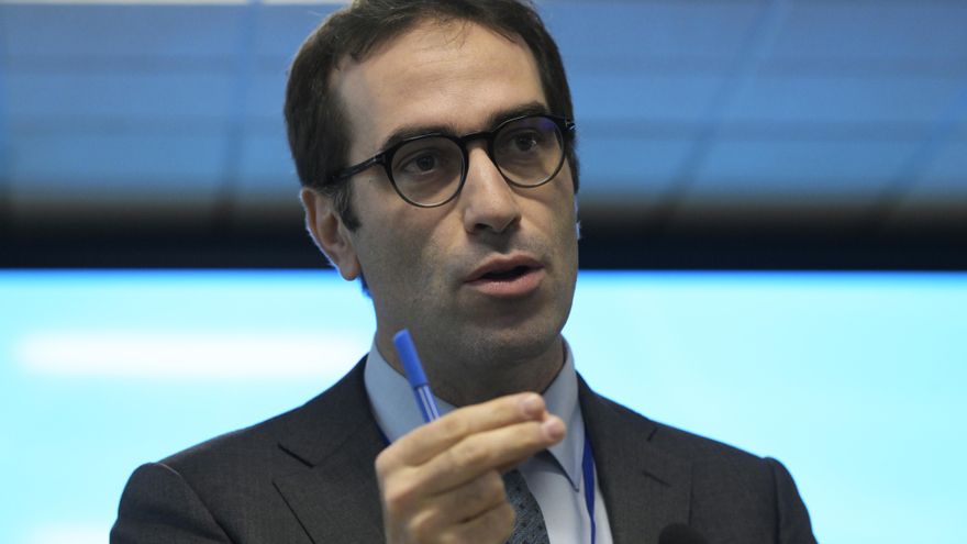 El Gobierno decidirá el futuro de la opa en junio y no prevé ningún problema con Bruselas