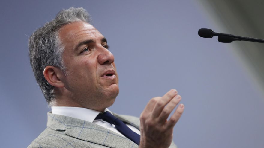 El coordinador general del Partido Popular, Elías Bendodo. EFE/ Javier Lizón