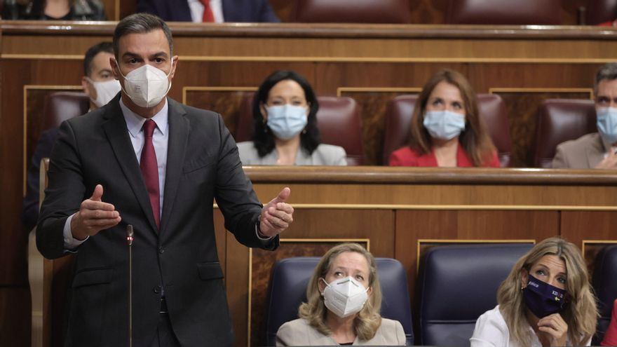 El presidente del Gobierno, Pedro Sánchez, interviene en una sesión de control al Gobierno en el Congreso de los Diputados