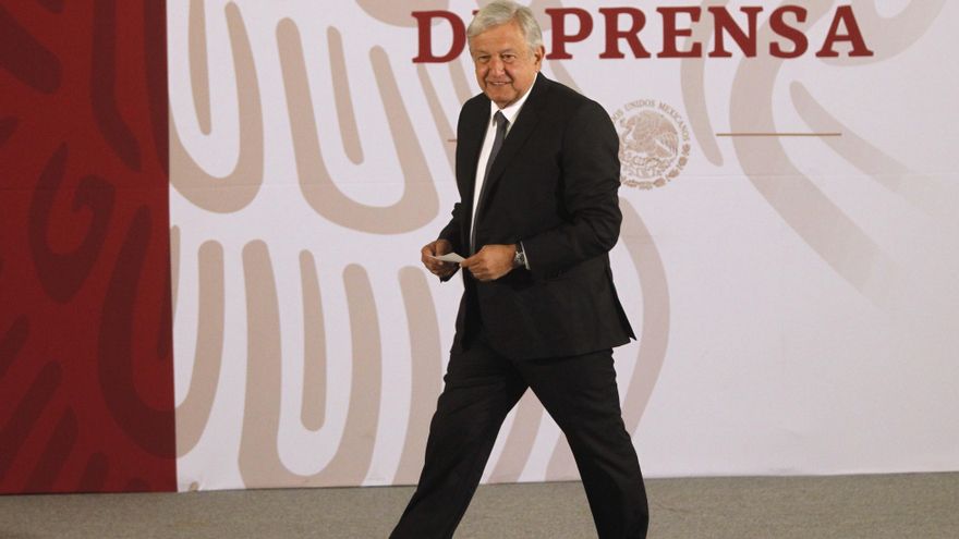 Presidente de México espera que Biden cumpla con una reforma migratoria