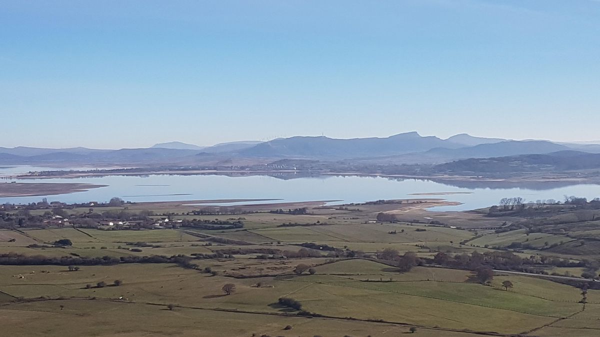 Pantano del Ebro.