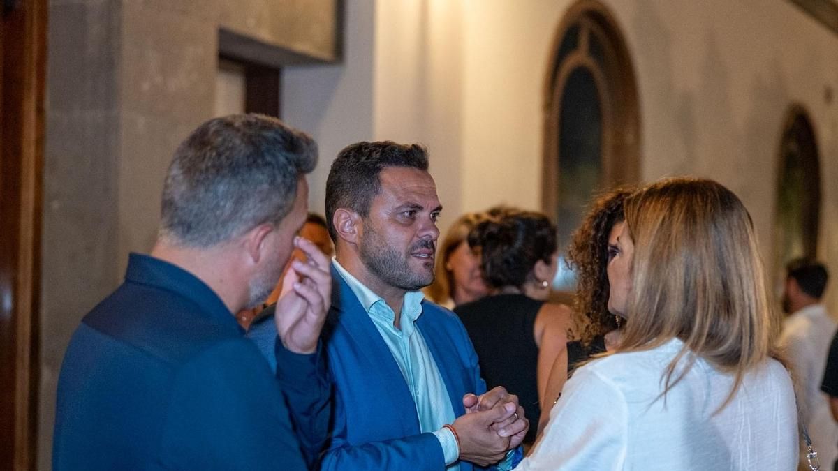El alcalde de Arrecife, sobre el ascenso de su hermano en la Policía Local: ''No se ha tratado de enchufar a nadie''