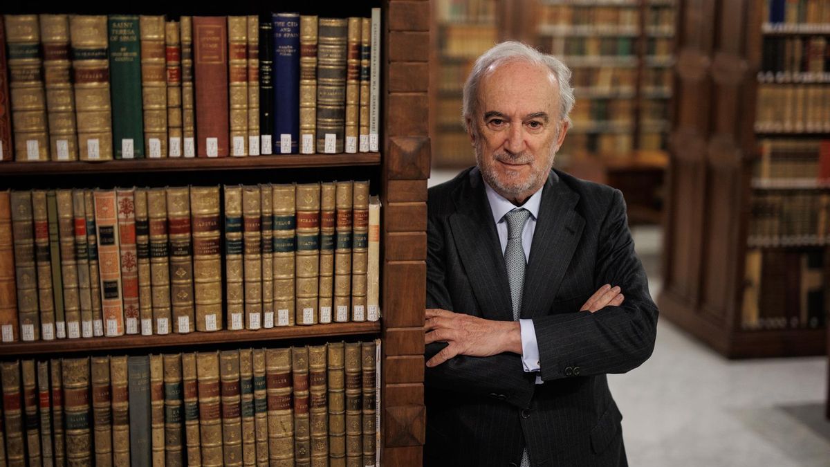 Muñoz Machado, único intelectual en tres academias, al ingresar ahora en la de Jurisprudencia