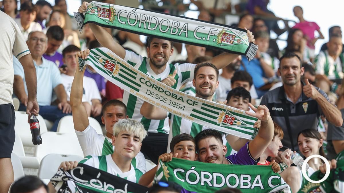 Grada Blanquiverde del Córdoba CF - Real Betis