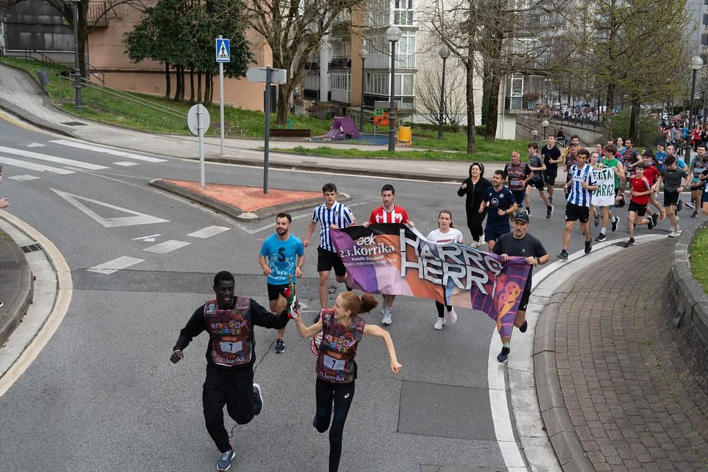 Así han sido los primeros kilómetros de la Korrika de 2024, en imágenes