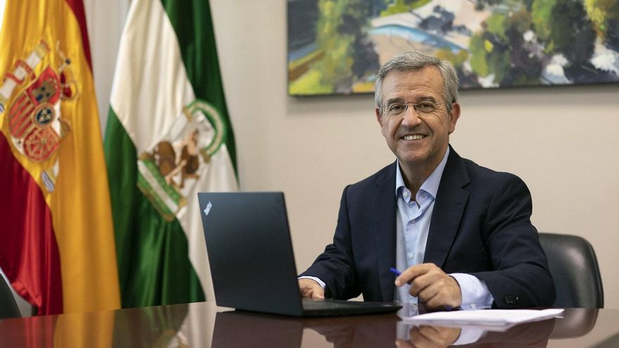 La presidenta de la mesa de contratación de Estepona administró una sociedad controlada por la adjudicataria de los locales municipales