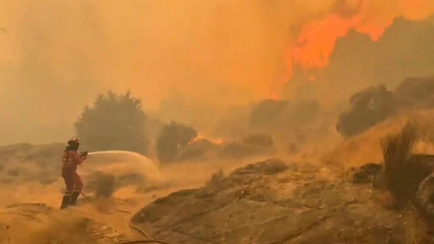 Incendio en Burgahondo.