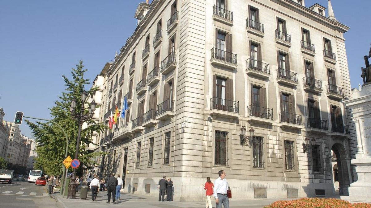 Edificio de la Delegación del Gobierno de Cantabria.