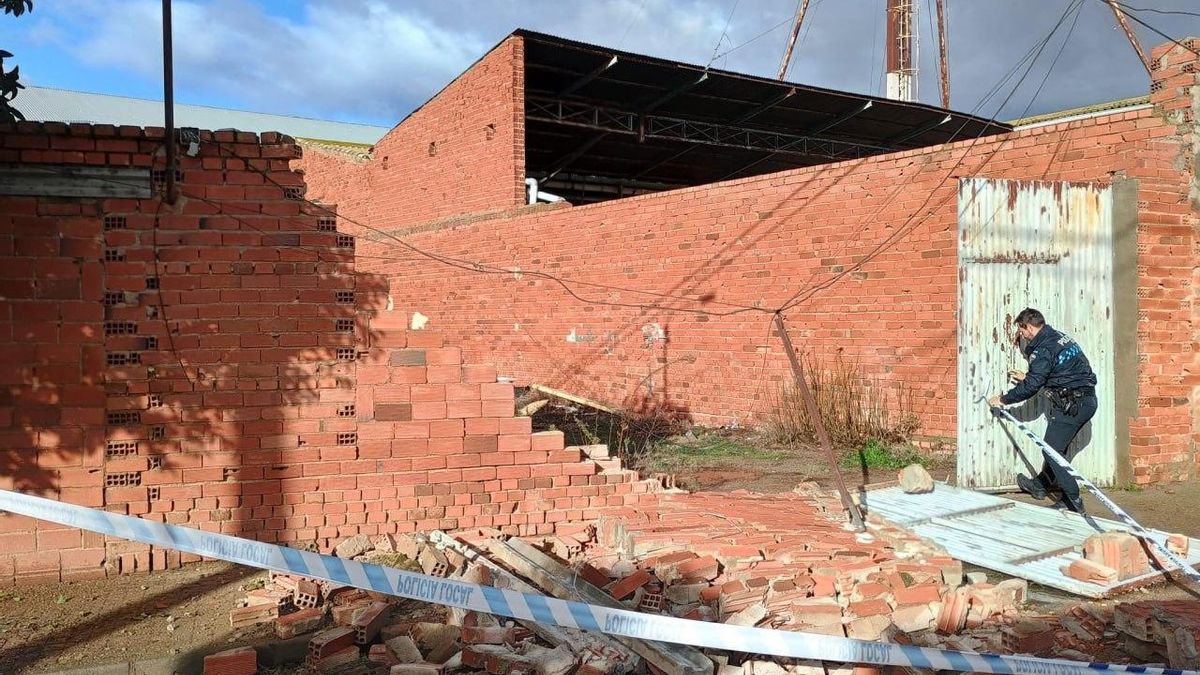 Los molinos no han sido los únicos elementos daños en Consuegra, por la acción de la borrasca Kristin