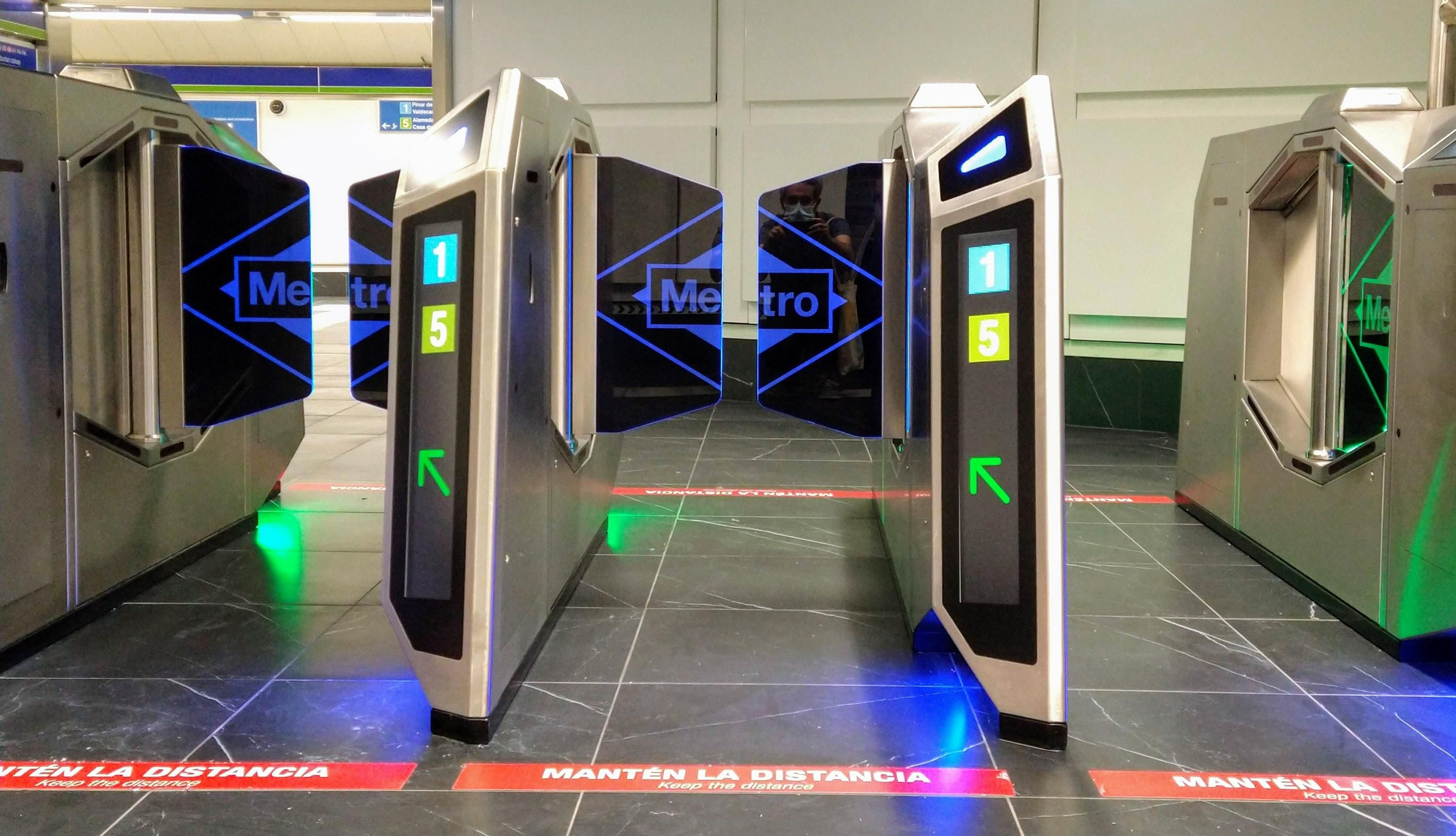 Estación Gran Vía - tornos L1 y L5