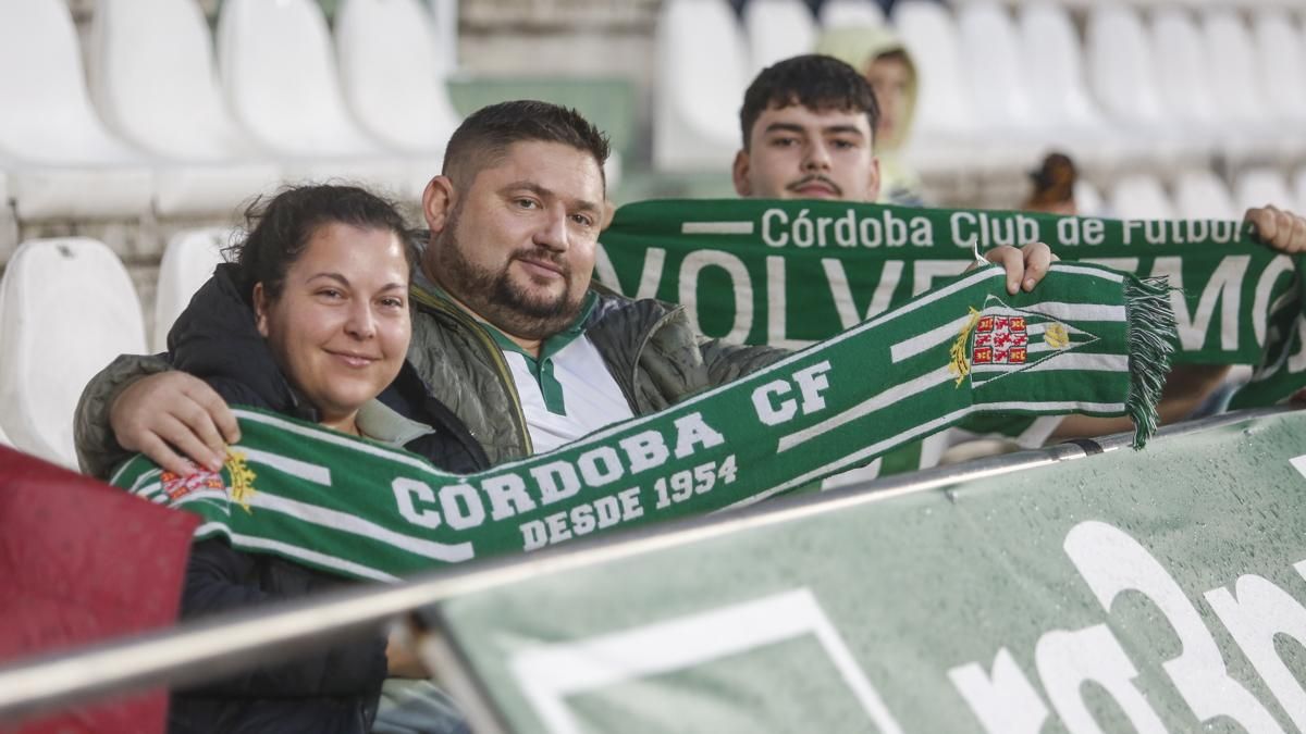 Grada Blanquiverde del Córdoba CF - RC Deportivo