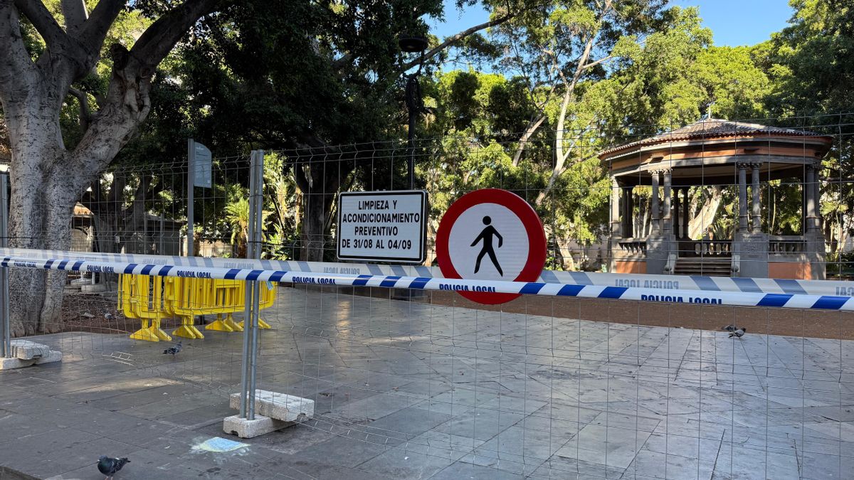 La plaza del Príncipe de Santa Cruz de Tenerife, cerrada por la presencia de ratas