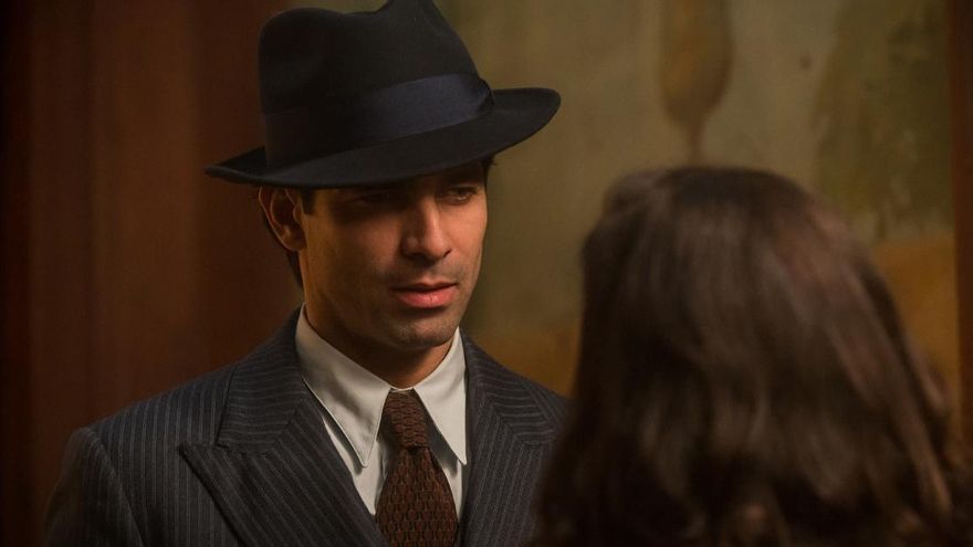 Imagen de 'Sira', continuación de 'El tiempo entre costuras'