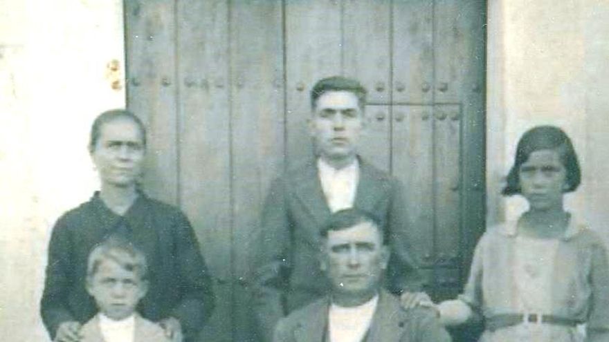 Los hermanos Salvador y Manuel del Amo Jiménez vuelven a Extremadura 82 años después de su muerte en una prisión franquista