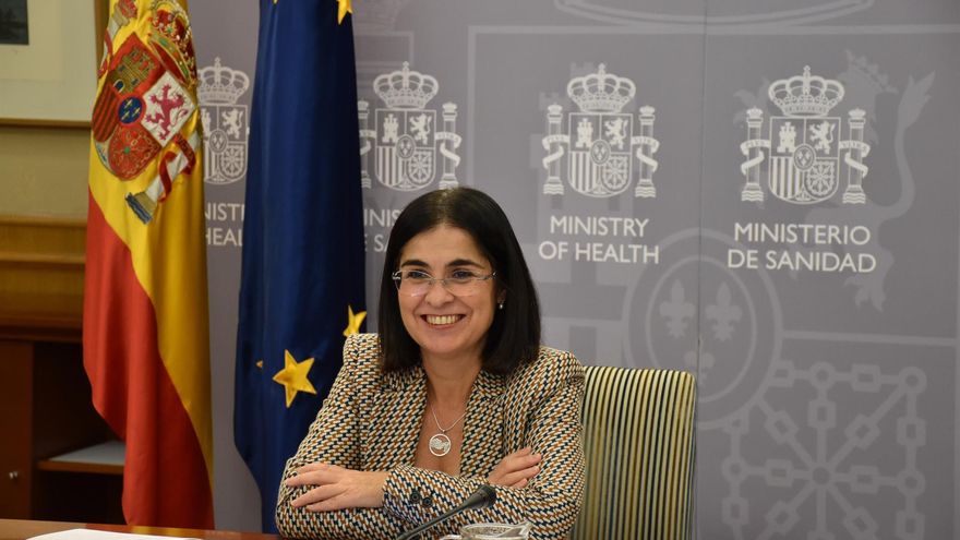 Darias, la ministra de Sanidad con la que España se inmunizó contra el coronavirus y se quitó la mascarilla