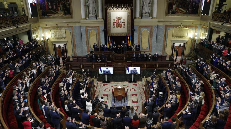 Zelenski compara la guerra en Ucrania con el bombardeo de Gernika