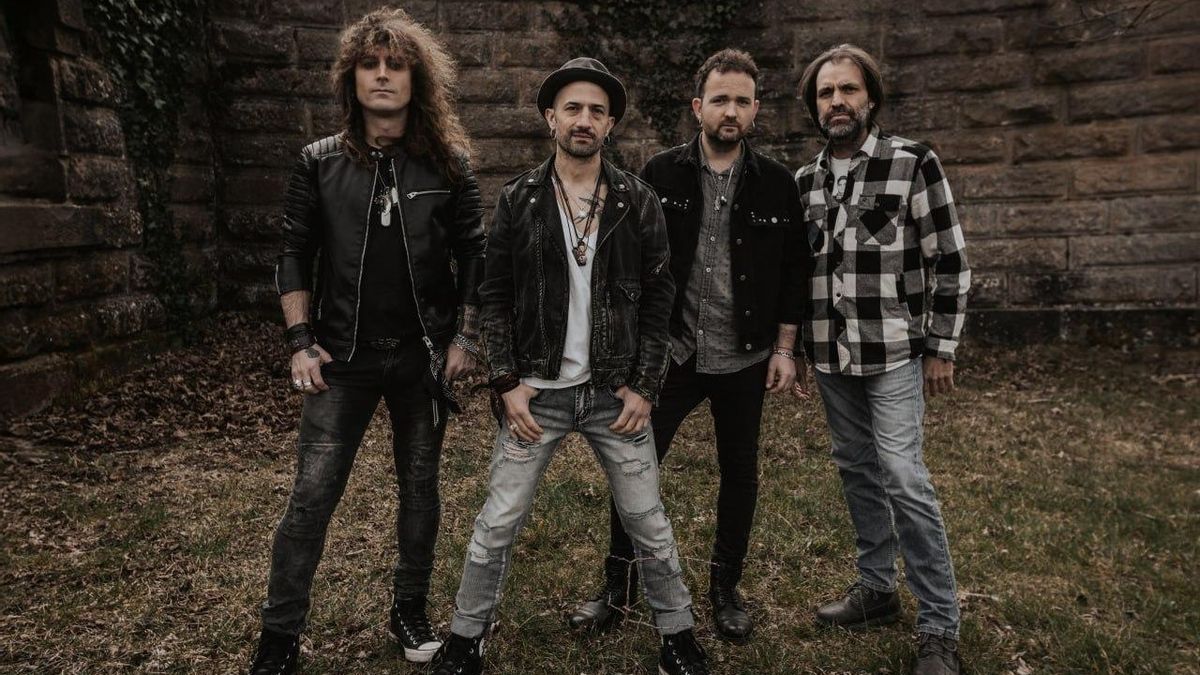 Nando G. Miguel, guitarrista de La Fuga: "Tiene que haber química en un grupo para poder transmitirla al público desde el escenario"