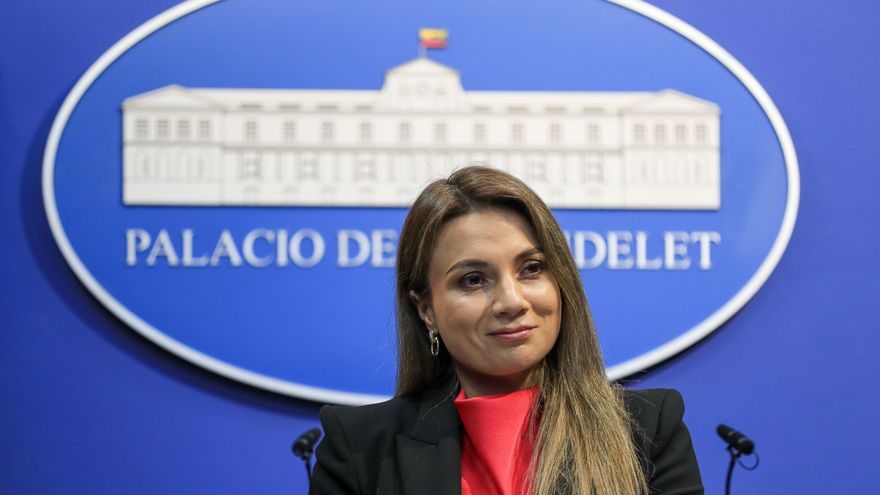 Ecuador hará control "masivo" de compra y venta de acciones para impedir evasión fiscal