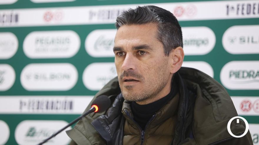 Juanito y un mercado de fichajes más movido de lo previsto: "Queremos que todo el mundo esté a gusto"