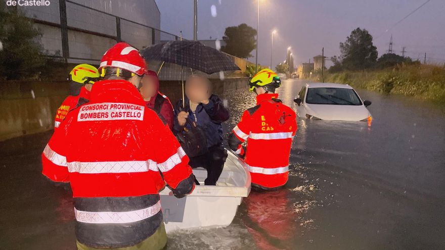 Storm Emilia forces the suspension of classes in dozens of schools and universities in Valencia this Monday