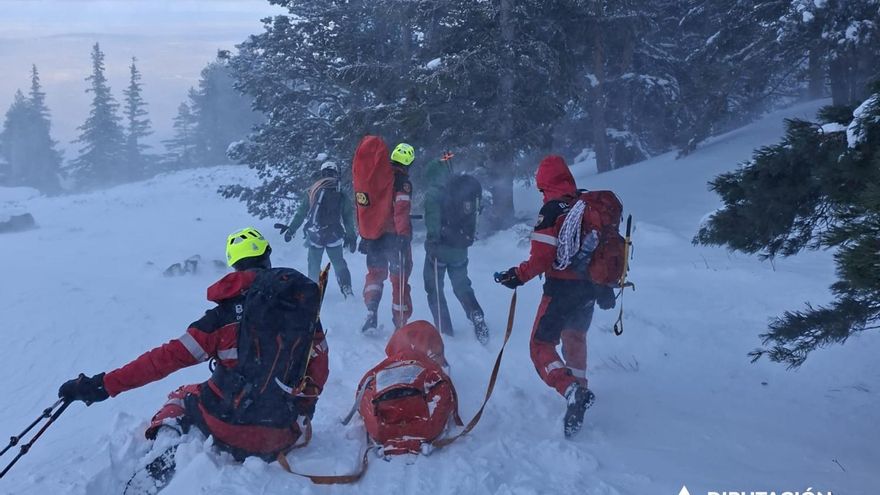 Rescatados tres montañeros en el Moncayo tras la caída de un alud