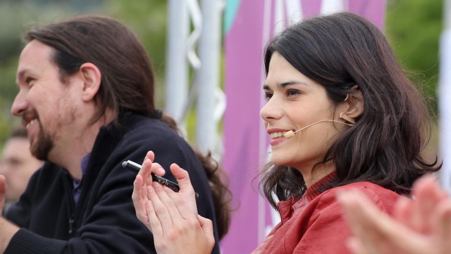Pablo Iglesias e Isa Serra en un acto de Unidas Podemos en Alcorcón, Madrid