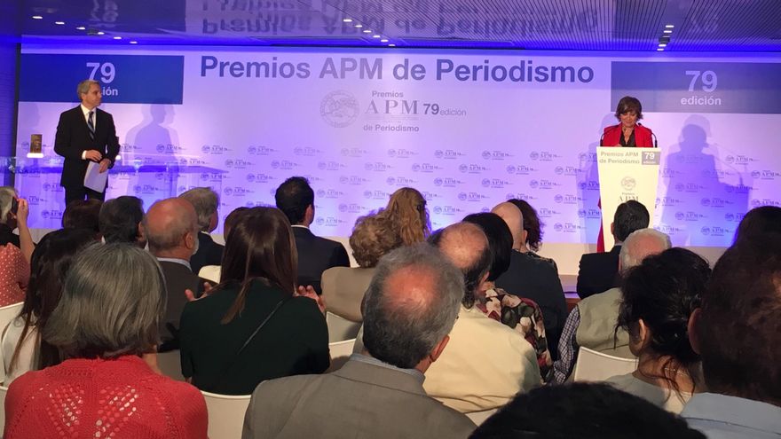 Vicente Vallés y Victoria Prego en los Premios APM 2017