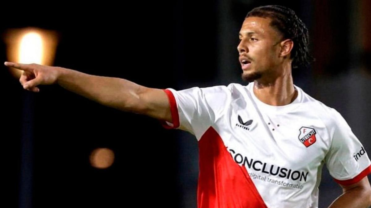 El defensor neerlandés Neal Viereck se incorpora al CD Tenerife