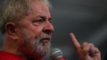 Lula rechaza liberación condicional ya que no cambia su dignidad por libertad