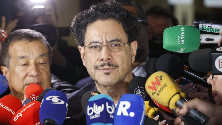 Senador Cepeda, contraparte de Uribe en juicio, será precandidato a Presidencia colombiana