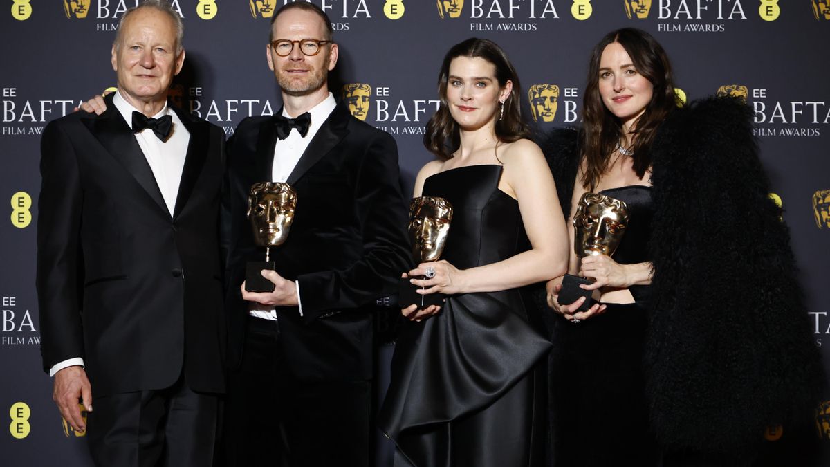 El equipo de 'Valor Sentimental' con su Bafta