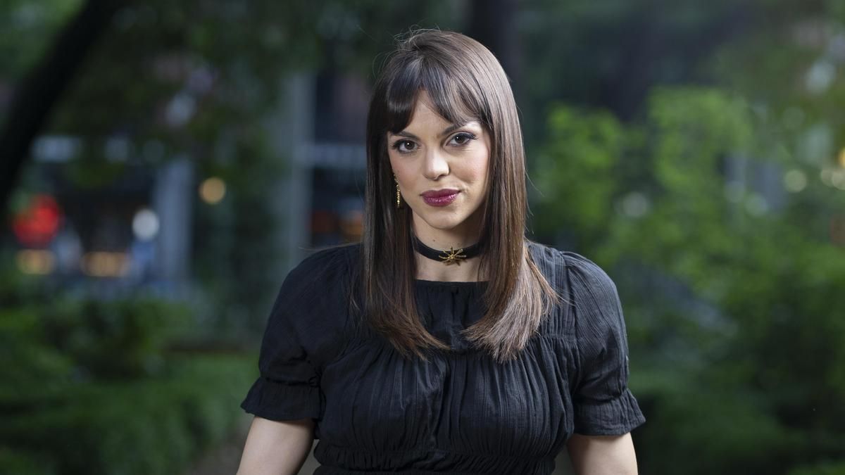 La autora Noemí López Trujillo