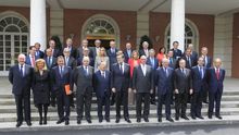 Rajoy, en abril de 2015 con miembros del lobby Foro Puente Aéreo.