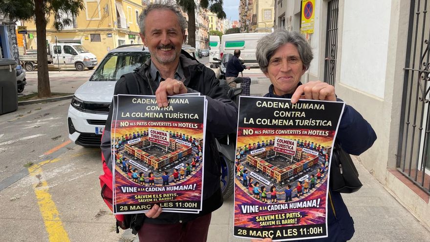 Vecinos de 29 edificios de Russafa, en pie de guerra contra un proyecto de 34 minipisos turísticos en su patio interior