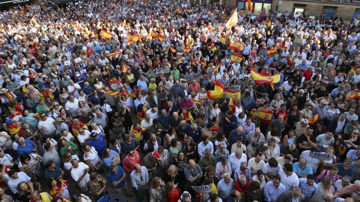 Seguimiento masivo en Asturias a las manifestaciones de apoyo a Ceuta