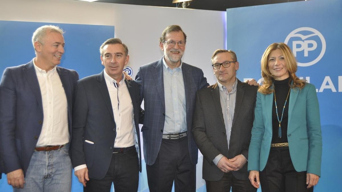 Rajoy dice que los 'populares' deben estar "orgullosos de haber salvado el Estado del Bienestar"