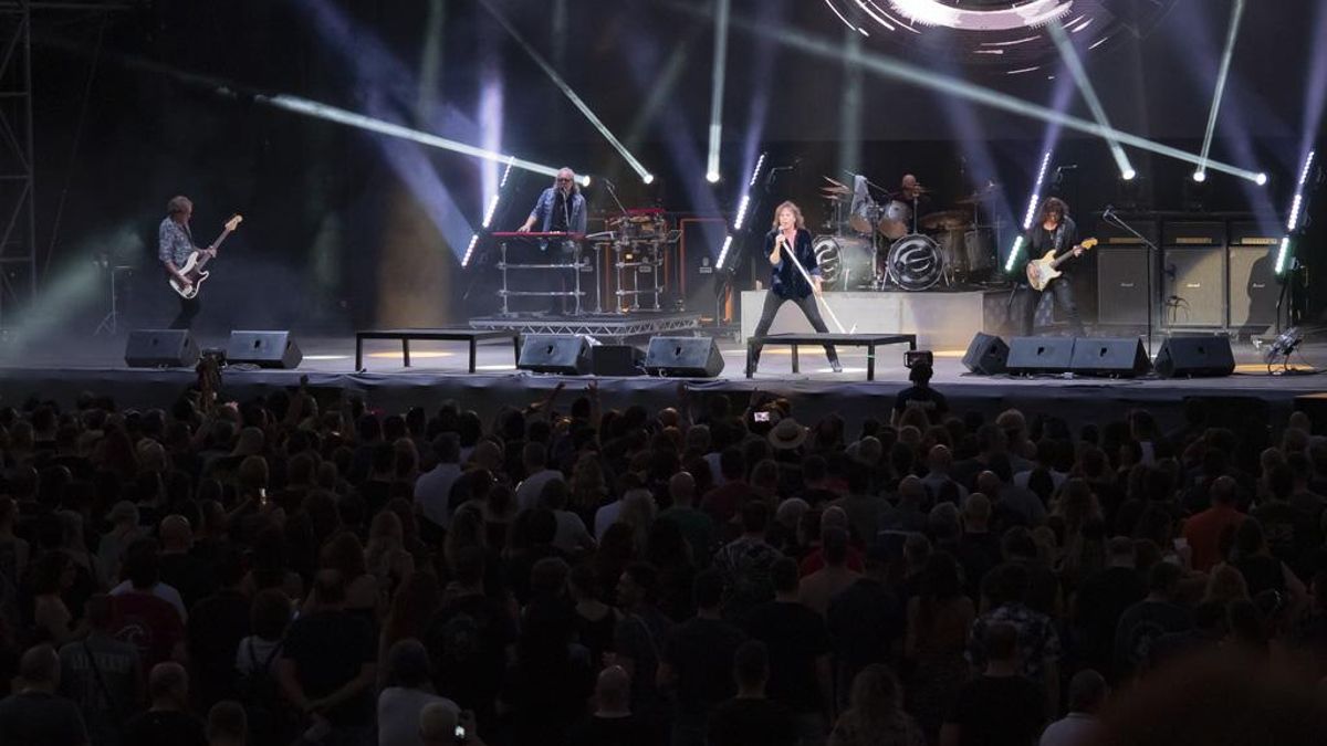 Europe durante su concierto en Murcia On