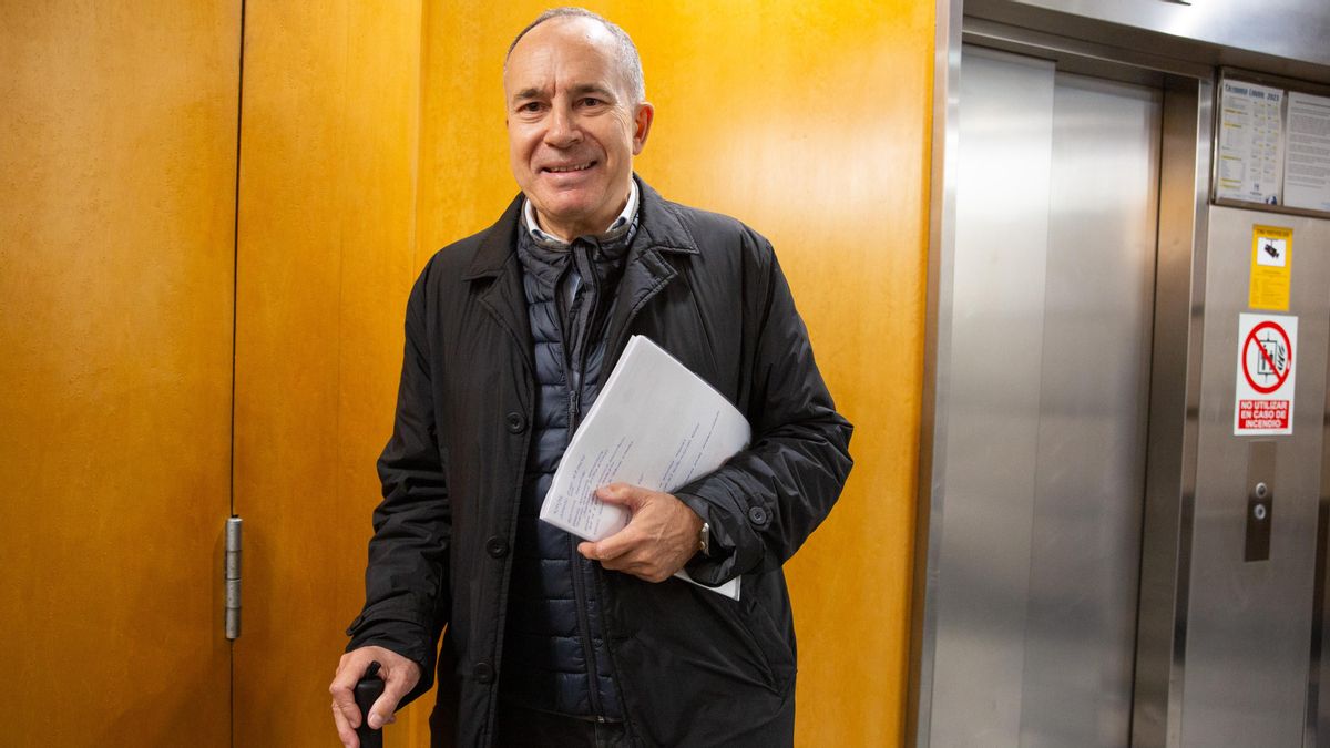 Luis Mayo preside la Comunidad de Propietarios de La Jirafa Élite en Oviedo.