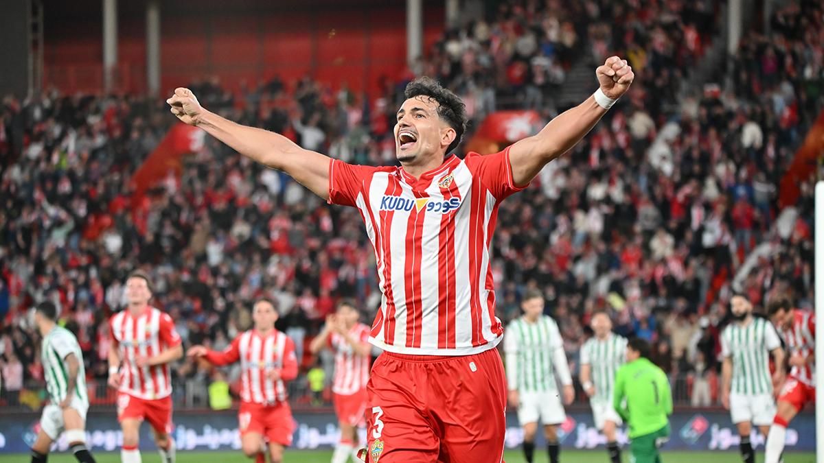 Las imágenes de la UD Almería - Córdoba CF