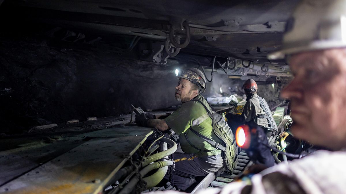El presidente de la parroquia de Zarréu pasa palabra sobre el accidente minero, pese a que dijo que valía más por lo que callaba