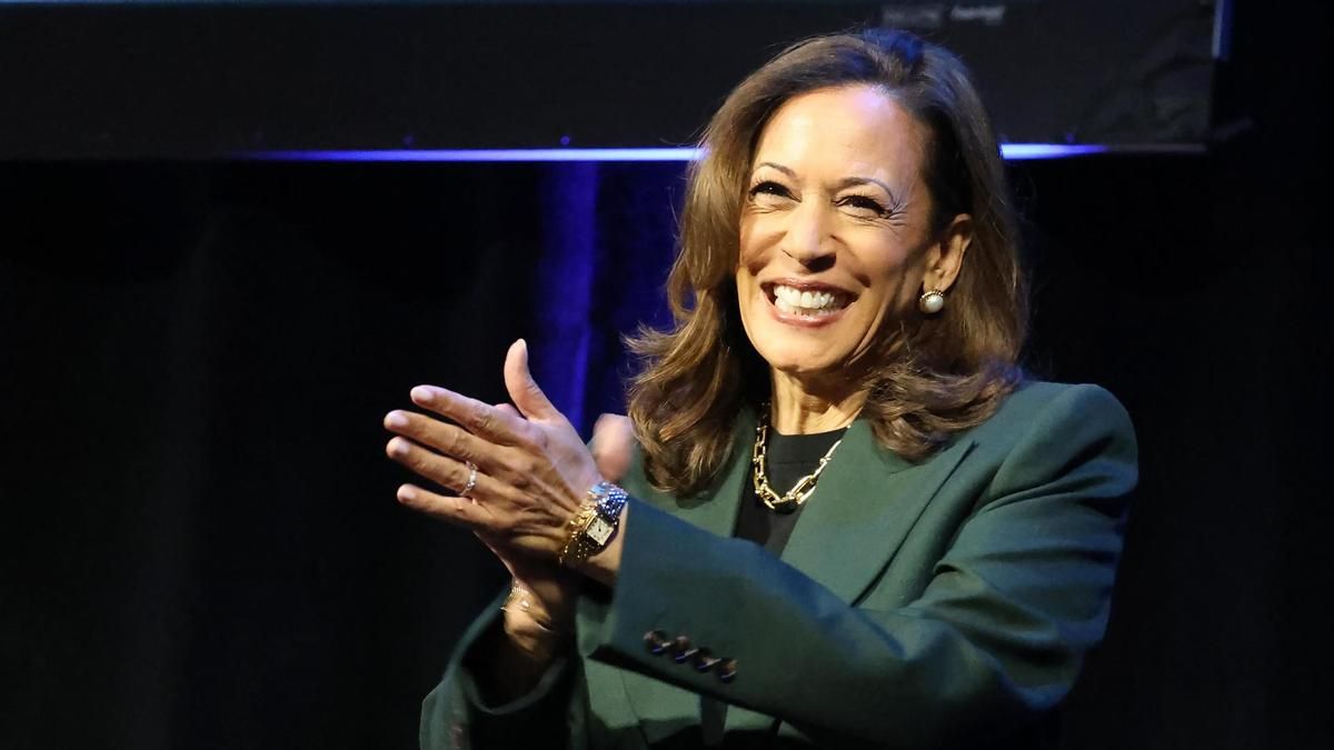 La exvicepresidenta de EE.UU, Kamala Harris, durante la presentación de su libro '107 días' el 9 de octubre de 2025