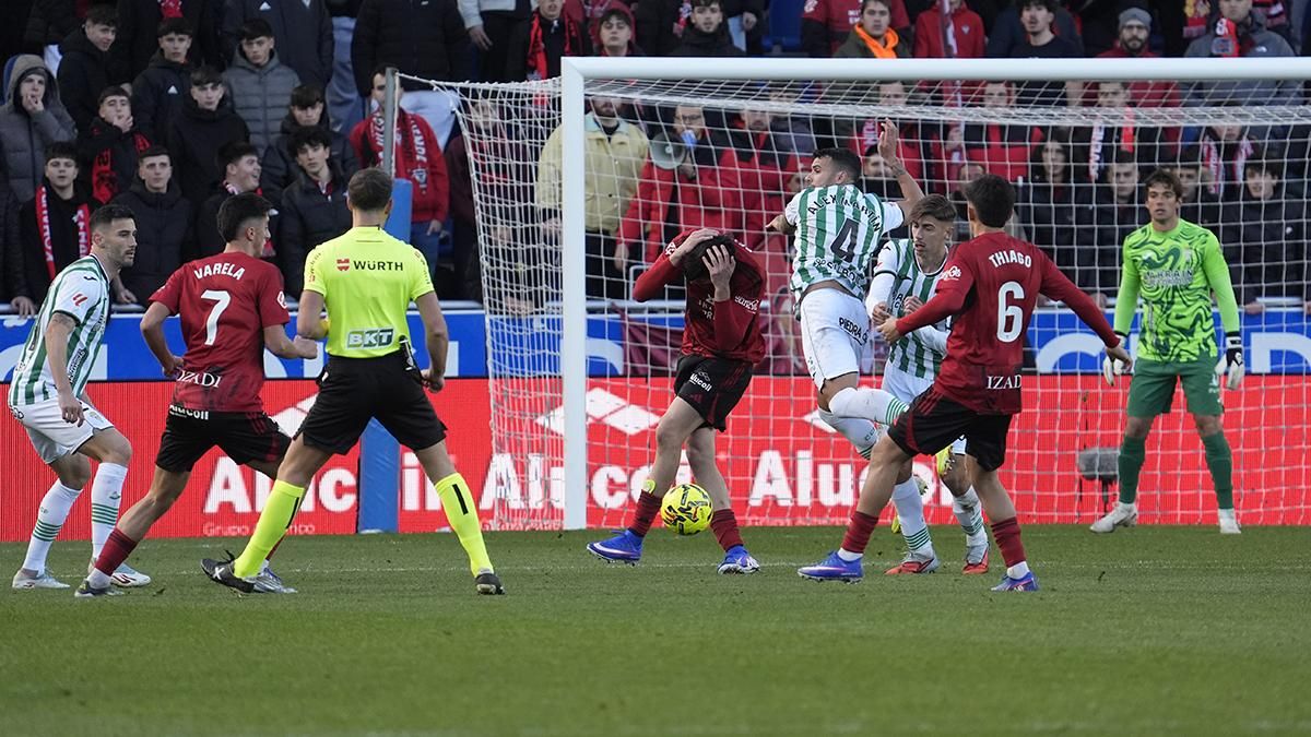 Las imágenes del CD Mirandés - Córdoba CF