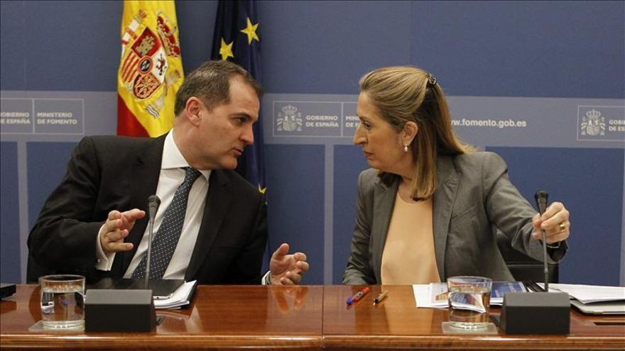 El Gobierno privatizará el 49 % de Aena y mantendrá el control del gestor
