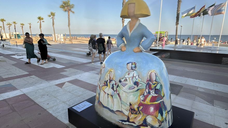 La playa de La Concha en el Atlántico o una Menina entre bañistas: en Lepe es posible