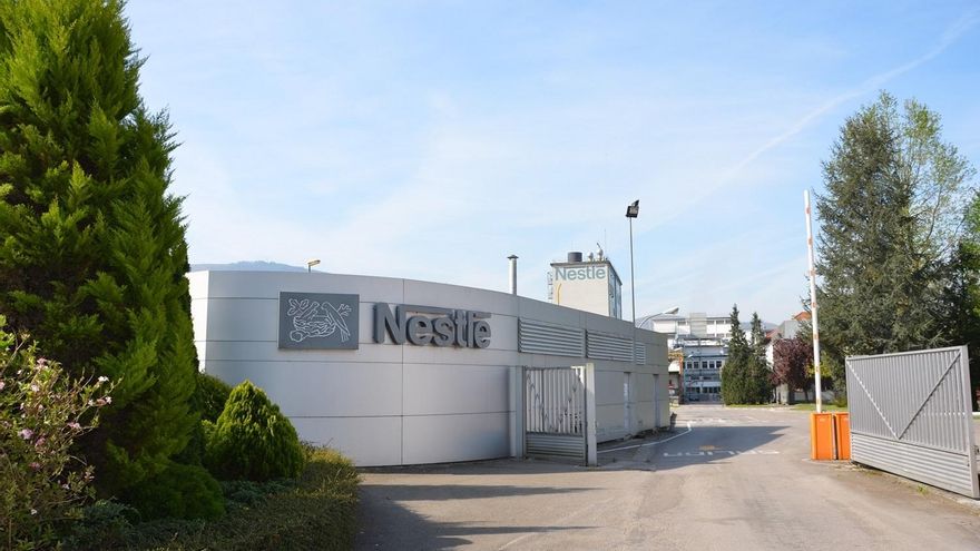 Nestlé plantea despedir al 6% de la plantilla en la fábrica de La Penilla