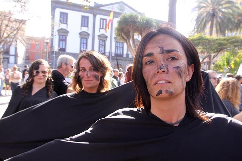 Manifestación contra las prospecciones petrolíferas en Las Palmas de Gran Canaria. (Brissón Reyes).