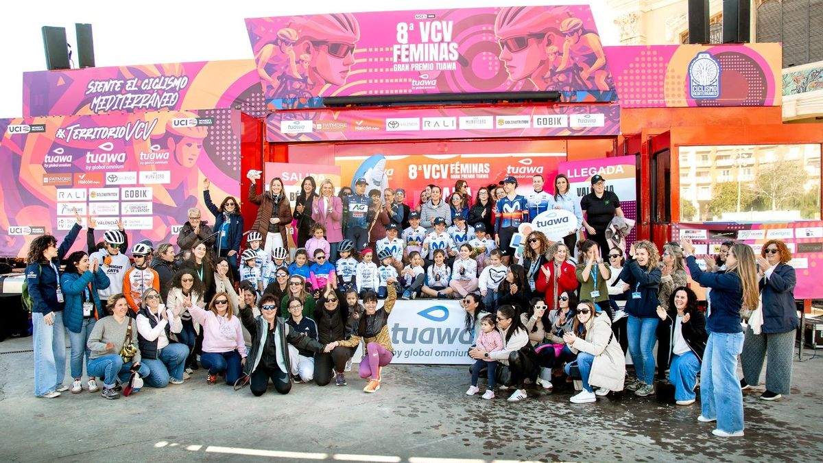 El ‘Desafío Yo sí que voy’ bate su récord con más de un centenar de mujeres arropando a la campeona de la 8ª VCV Féminas-GP Tuawa