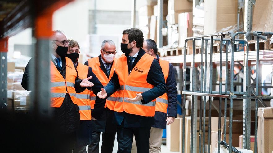 El PP convierte la campaña de vacunación en un nuevo campo de batalla política