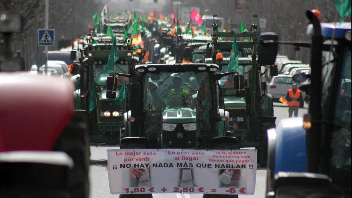 Imagen de archivo de una de las tractoradas que han recorrido los pasados años la ciudad de León.