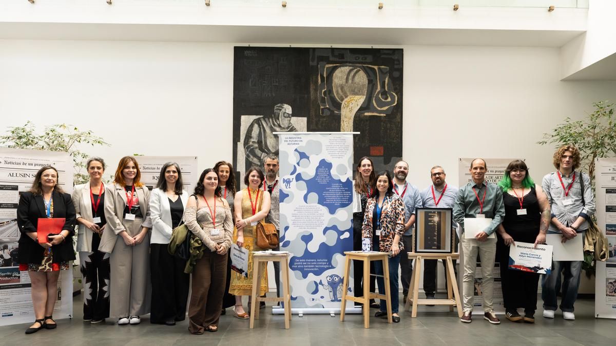 Territorio Productivo premia en Avilés las nuevas miradas sobre la industria asturiana desde el ensayo, el diseño y la fotografía
